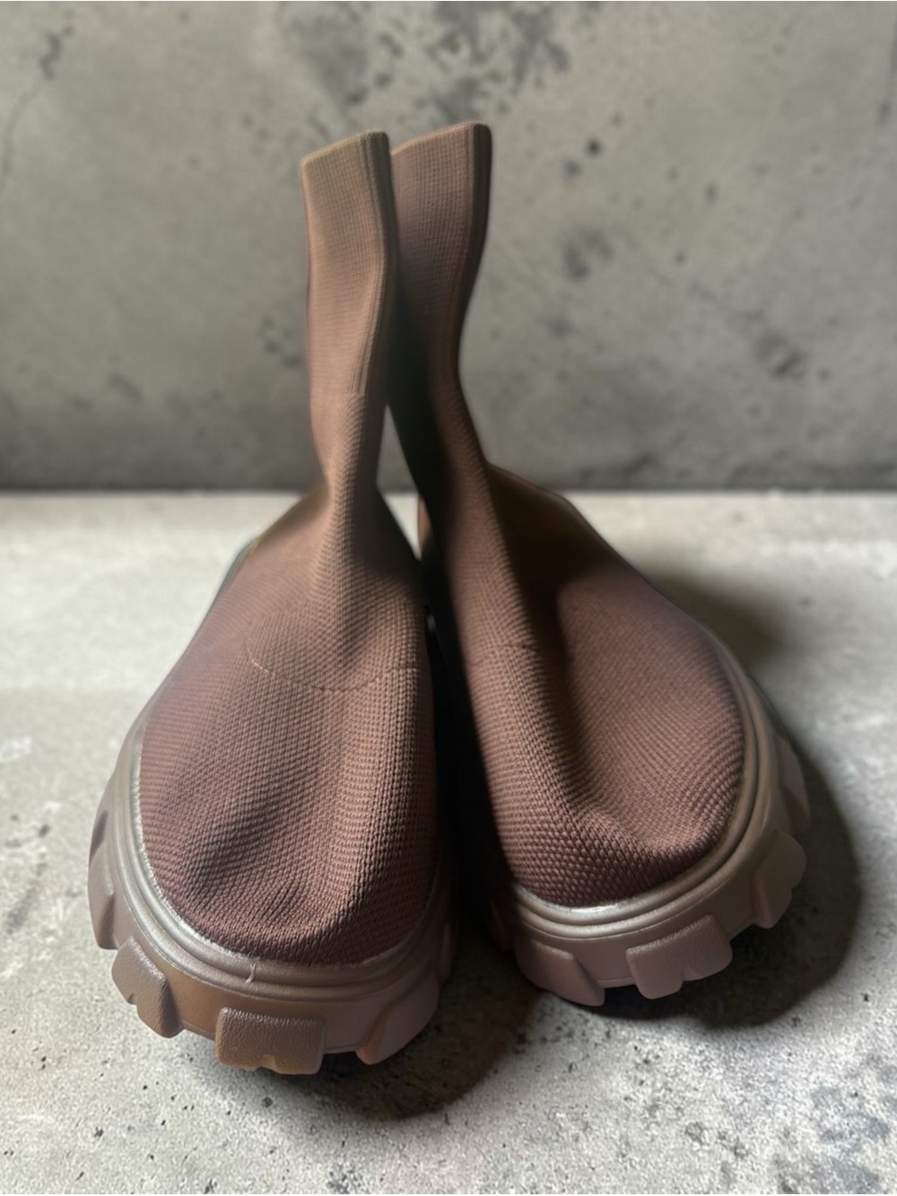 Men's Brown Stretch-Knit Chelsea Boots